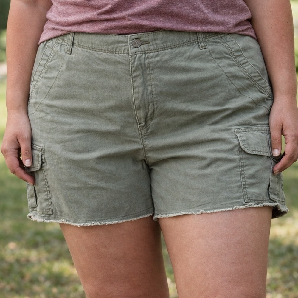Natural reflections Cargo Shorts Casual Utility Frayed Hem